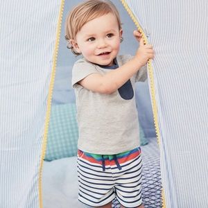 Casual top and shorts set